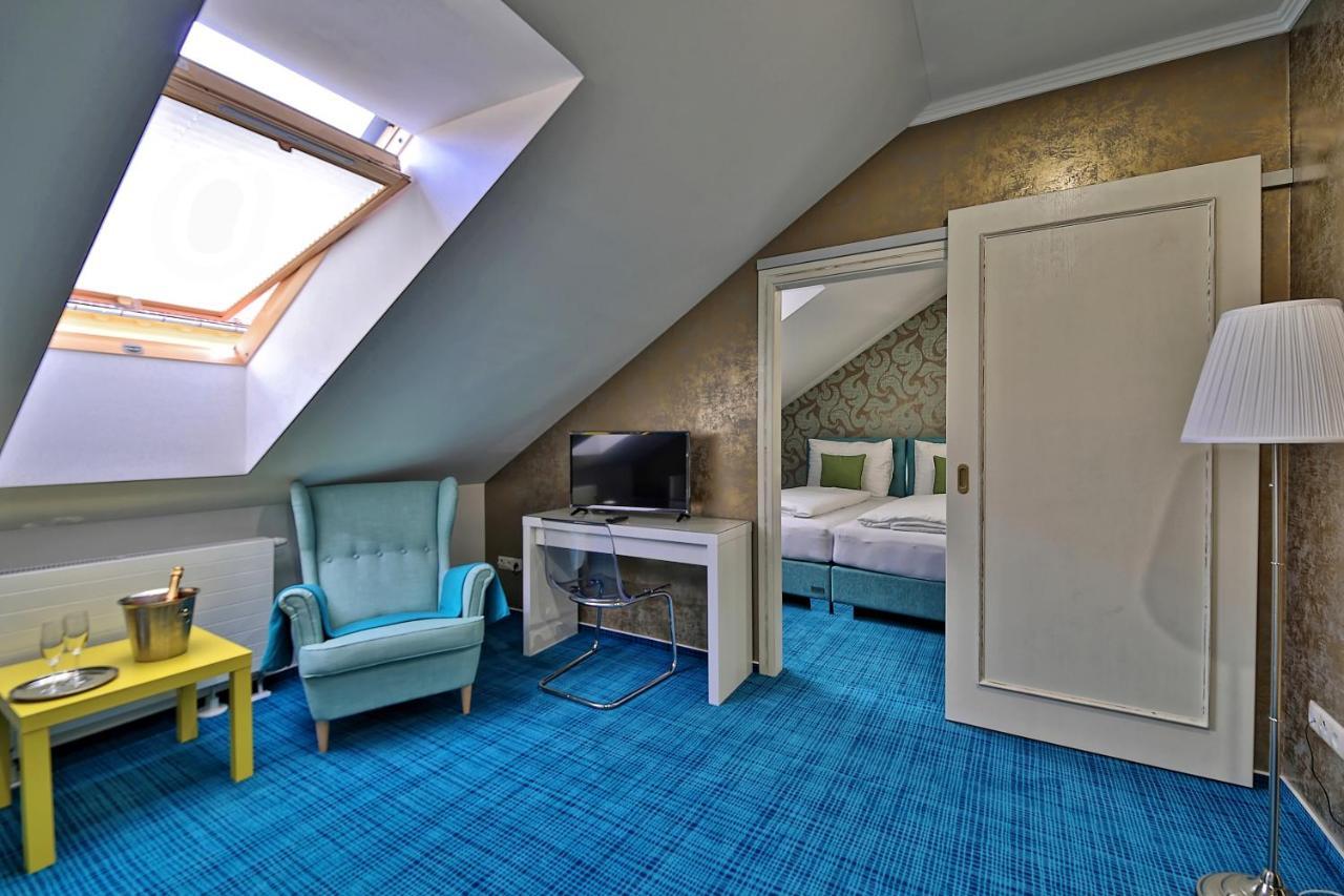Hotel Pod Bránou Bártfa Kültér fotó