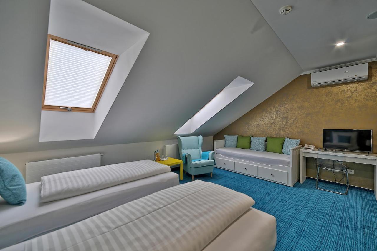 Hotel Pod Bránou Bártfa Kültér fotó