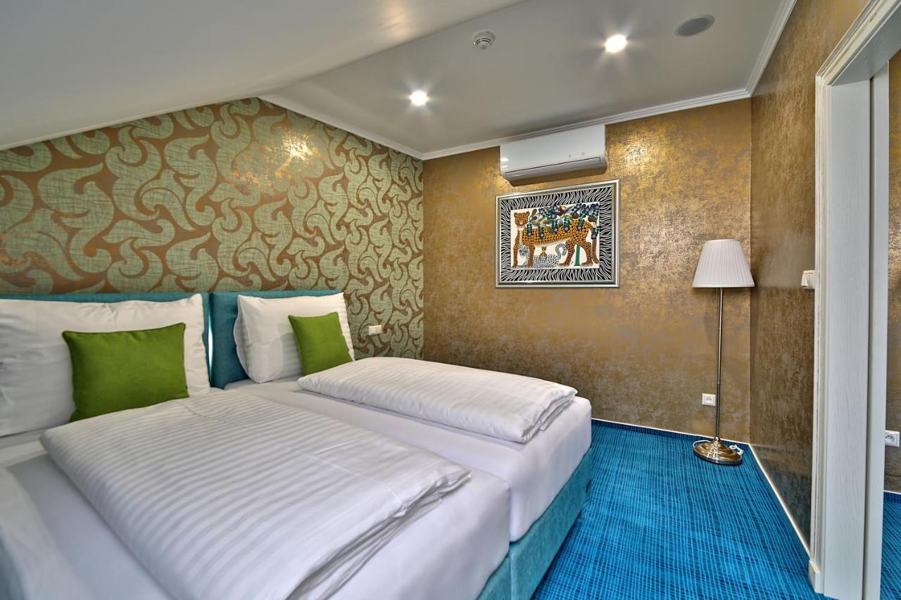 Hotel Pod Bránou Bártfa Kültér fotó