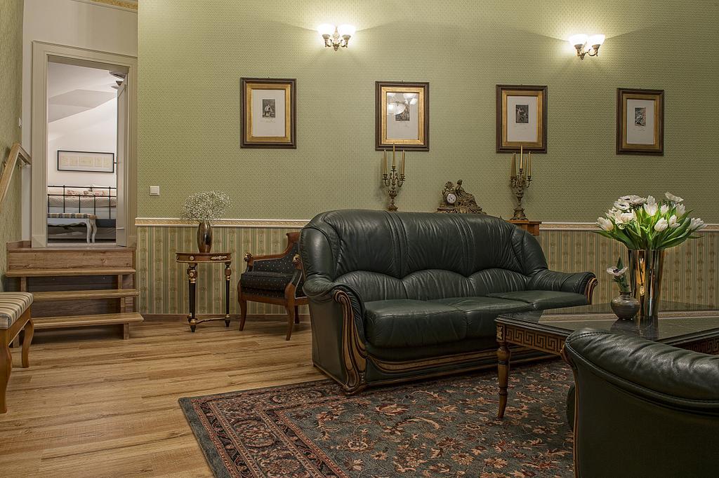 Hotel Pod Bránou Bártfa Kültér fotó