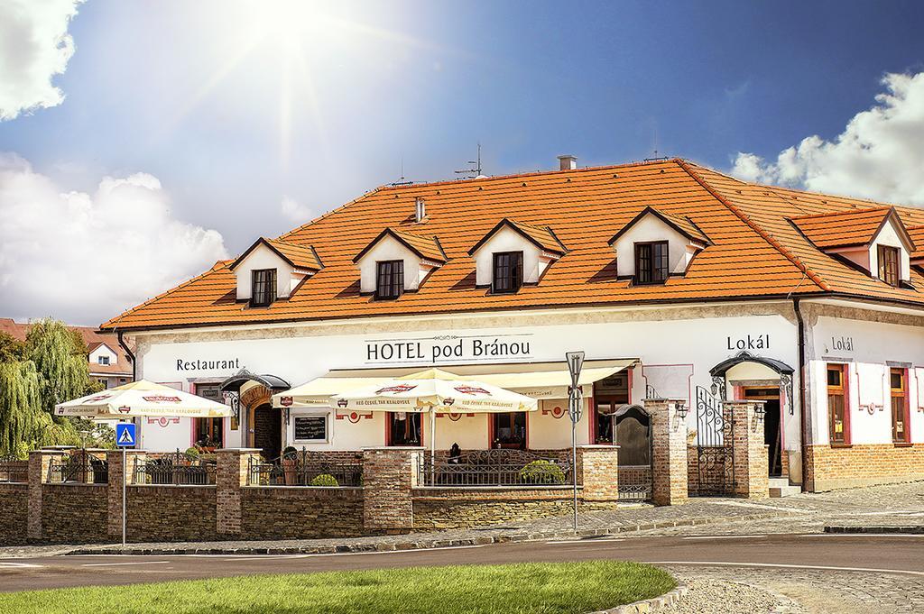 Hotel Pod Bránou Bártfa Kültér fotó