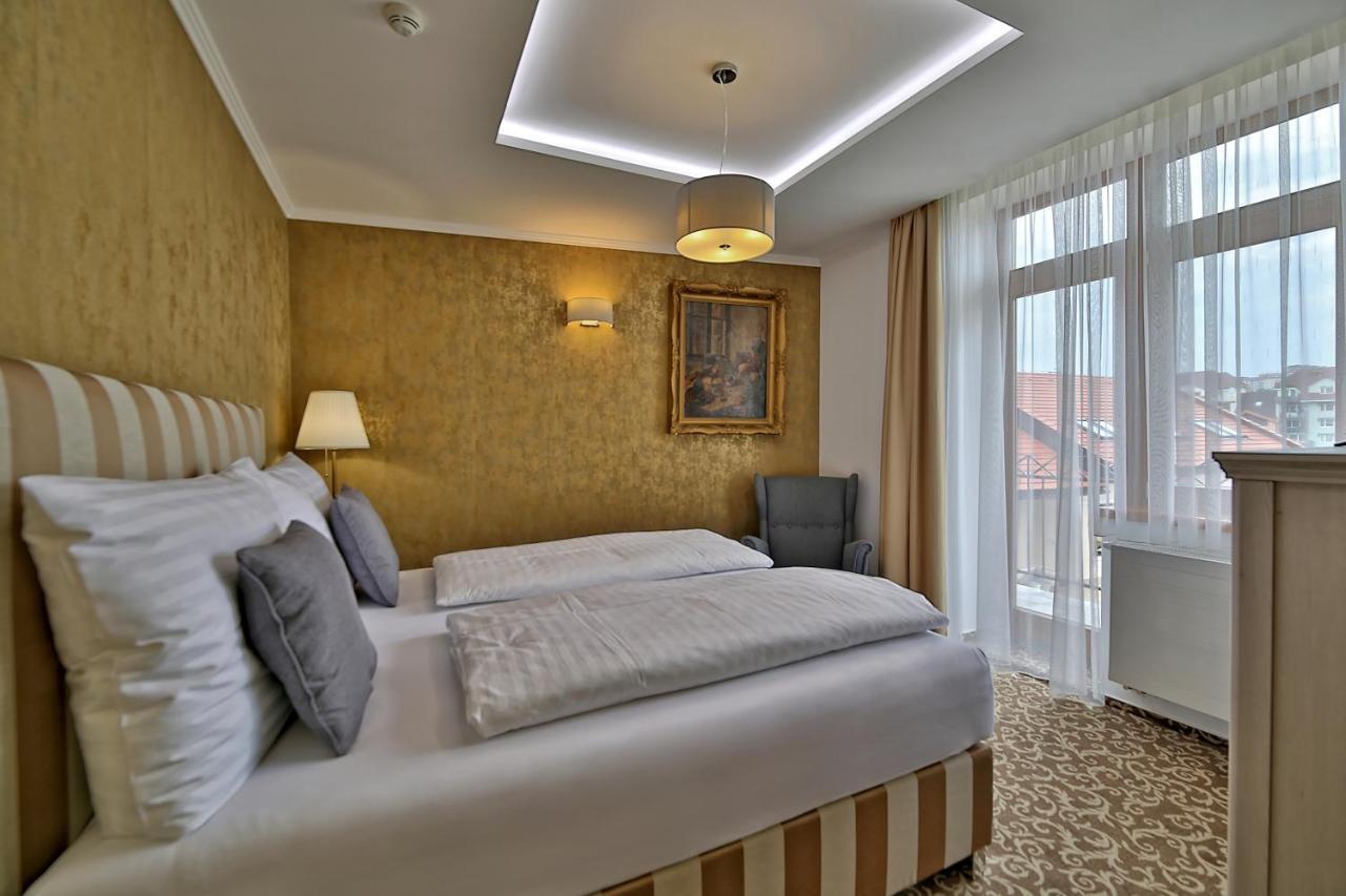 Hotel Pod Bránou Bártfa Kültér fotó